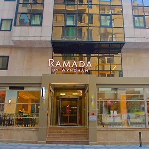 Ramada By Wyndham Taksim 4* איסטמבול